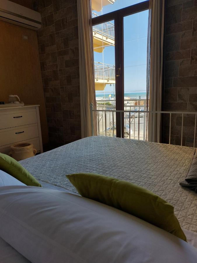 Sweet Home & Wellness Affittacamere Nettuno Luaran gambar