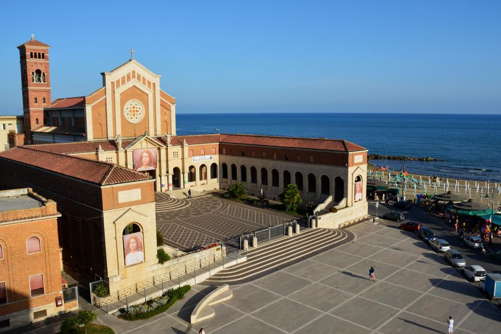 Sweet Home & Wellness Affittacamere Nettuno Luaran gambar