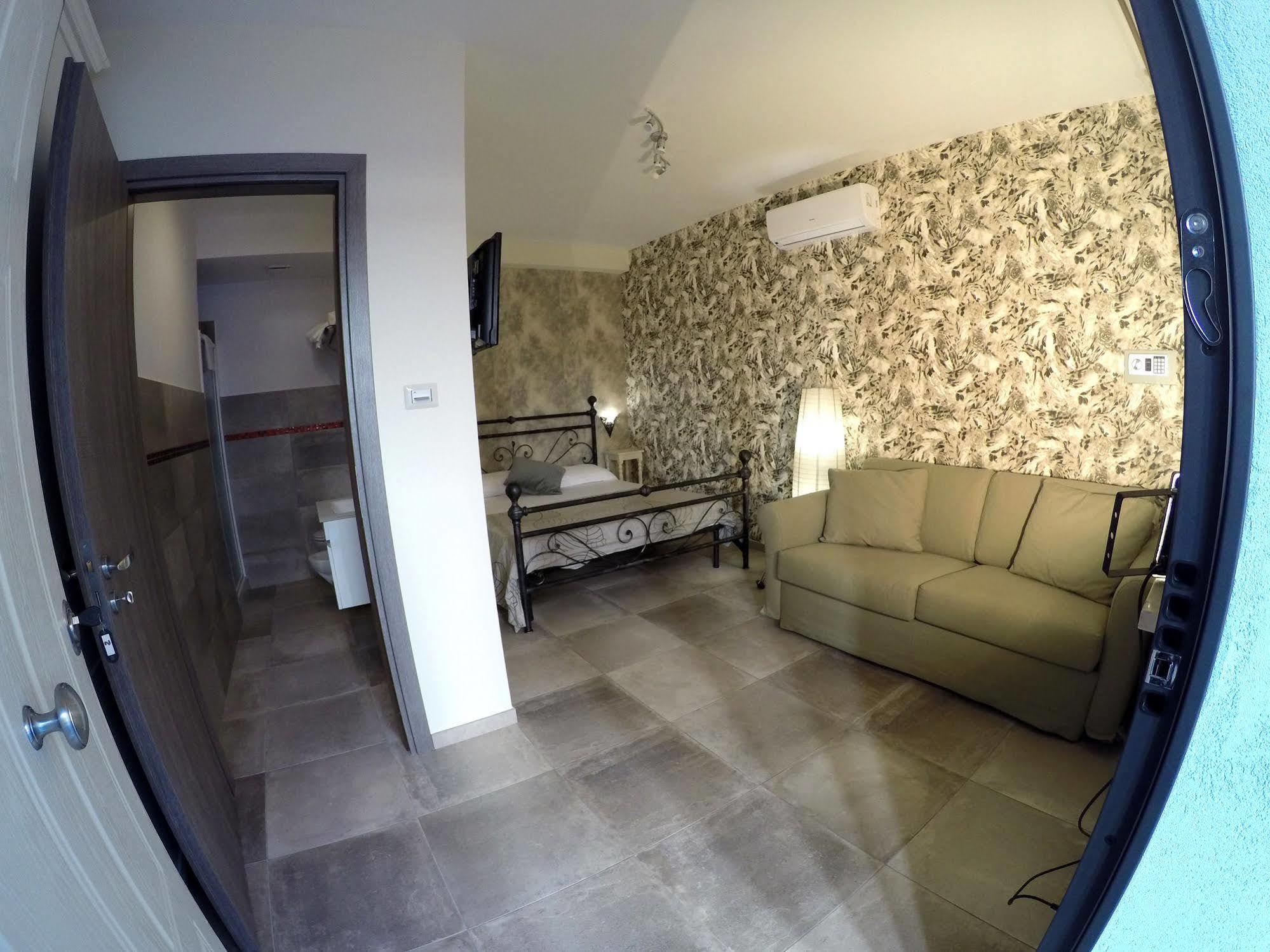 Sweet Home & Wellness Affittacamere Nettuno Luaran gambar
